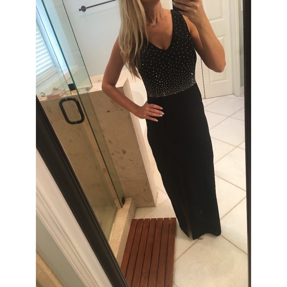 Carmen Marc Valvo Signature Dress S 4 Studded Jersey Gown Black Silver Slit Gorg